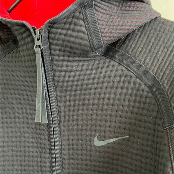 Nike Tech Fleece | Black and Red - Picture 3 of 5
